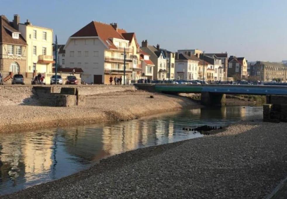 Le P'tit Wims A 350 M De La * Wimereux
